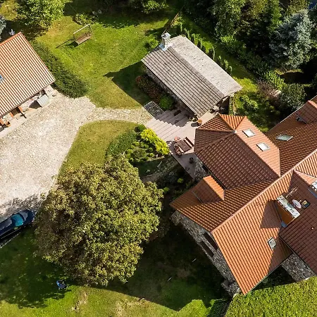 Villa Zelazowa Wola *