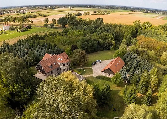 Villa Zelazowa Wola 别墅 *